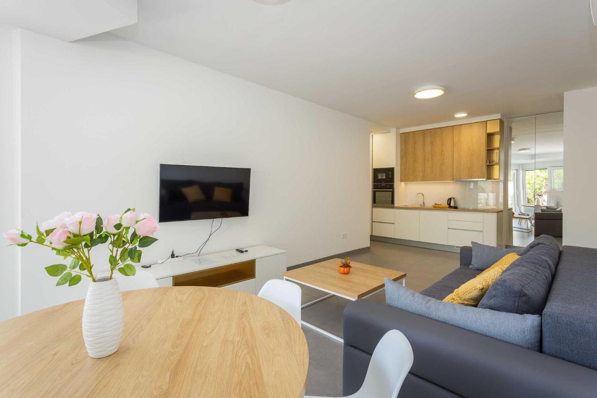 Apartments At Villa Frida Premantura Dış mekan fotoğraf